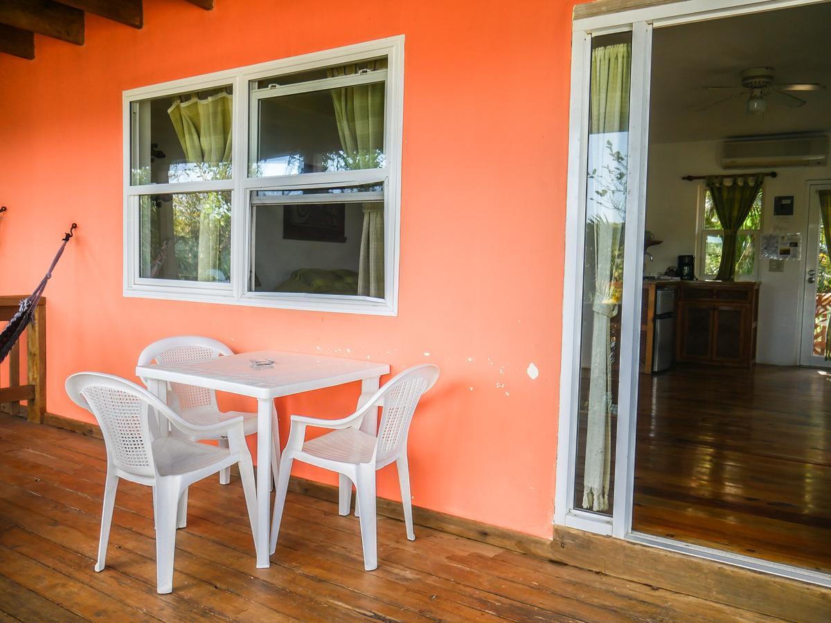 Hotel Posada Las Orquideas,West End Buitenkant foto