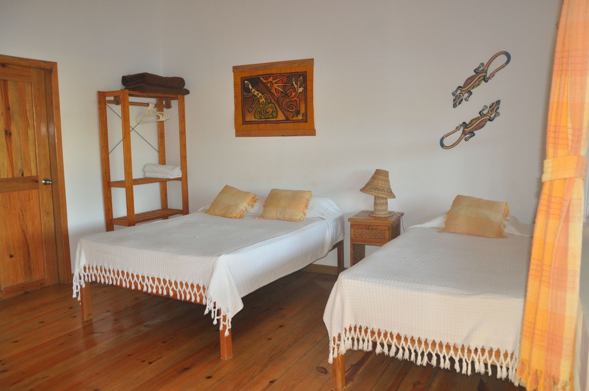 Hotel Posada Las Orquideas,West End Buitenkant foto